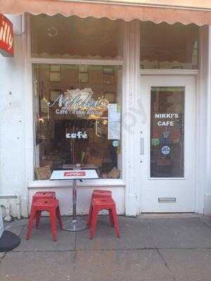 Nikki's Cafe & Takeaway