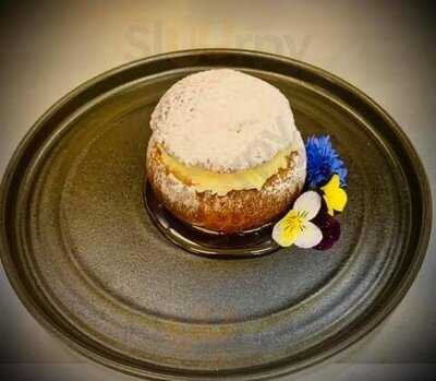 City Of Bristol College: City Restaurants