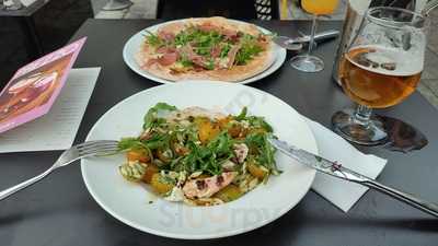 City Of Bristol College: City Restaurants