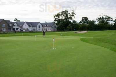 Mr Singhs At The Castle