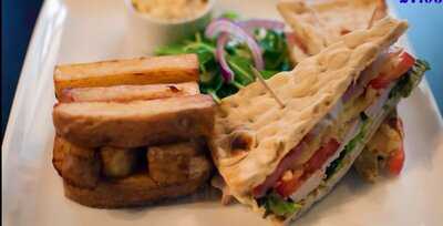 Savannah Wine Bar & Bistro