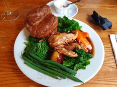 Cross Hands Public House