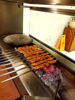 M And M Kebab And Pizza