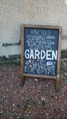 Knolls Kitchen Bar & Garden