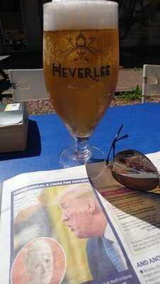 Knolls Kitchen Bar & Garden