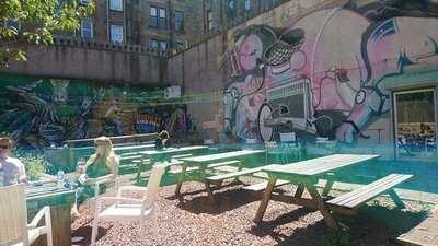 Knolls Kitchen Bar & Garden