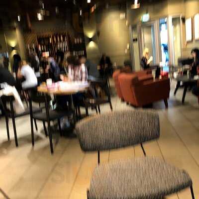 Starbucks Waverley Steps