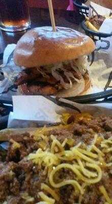 Buddy's Bbq & Burgers