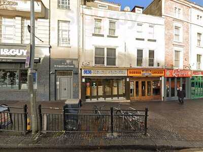 M&m Kebabs & Burgers