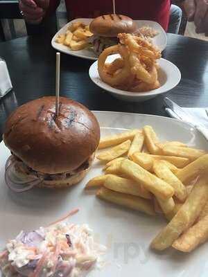 Dexters Bar & Chargrill