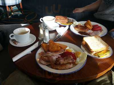 The Salutation Carvery