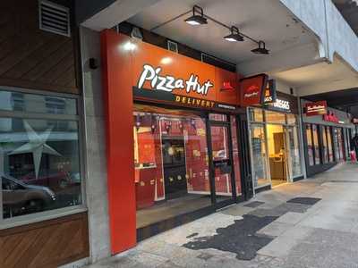 Pizza Hut