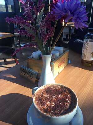 Castlehill Rooftop Diner