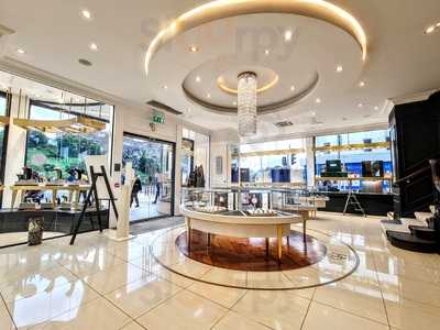 Chisholms Reataurant