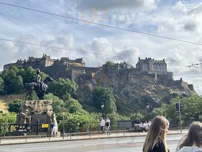 Chisholms Reataurant