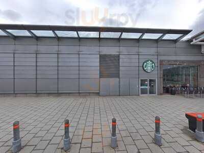 Fujimama Noodle Bar & Oriental Cafe