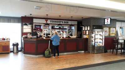 Tennent's Pier Bar