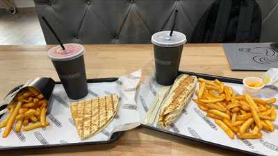 Black Rooster Peri Peri