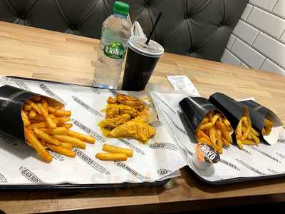 Black Rooster Peri Peri