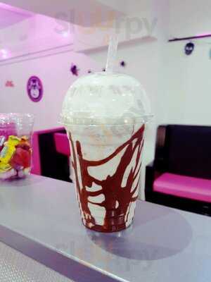 Cheeky Moo's Ice Cream & Dessert Parlour