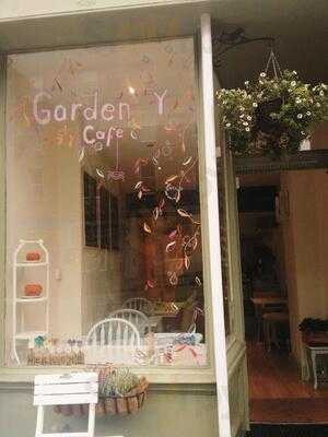Garden Y Cafe
