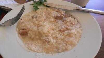 Pulcinella, Ristorante Italiano