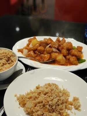 Uniview Authentic Chinese Restaurant