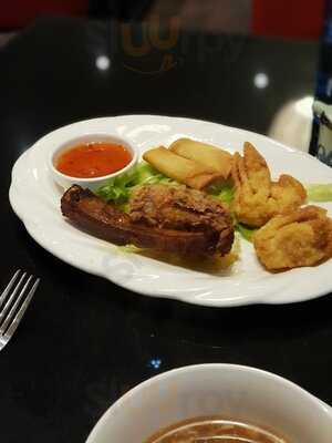 Uniview Authentic Chinese Restaurant