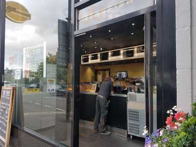 Philadelphia Fish & Chicken Bar