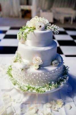 Maisies Professional Cake Design