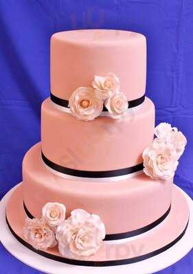 Maisies Professional Cake Design