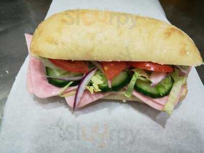 Shamela's Fresh Hot And Cold Food