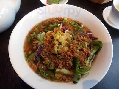 Seasons Vietnamese Restaurant