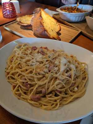 Rotunda Bar And Diner