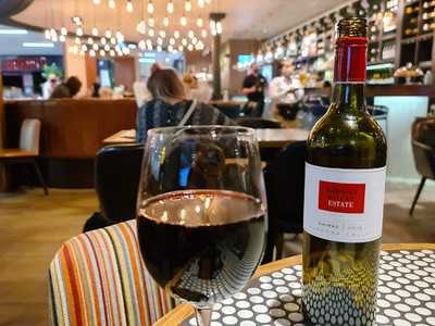 The Gathering Restaurant And Lounge