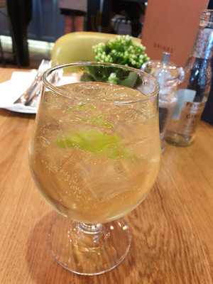 The Gathering Restaurant And Lounge