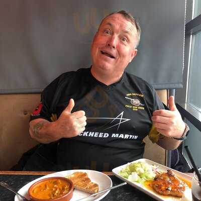 Mahonys Chiken House