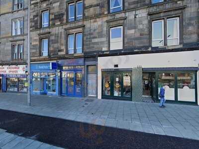 La Favorita Delivered Leith