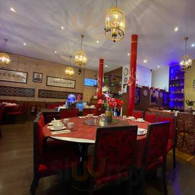 Yang's Palace Club 33