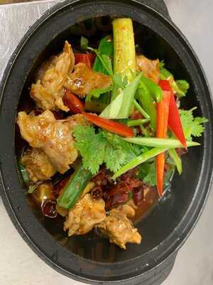 Yang's Palace Club 33