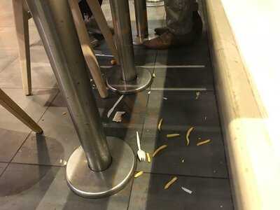 Kfc Edinburgh - Herminston Gait Retail Park