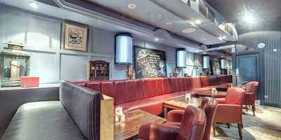 Mother’s Original Gin & Draft Bar