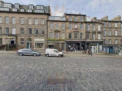 Mother’s Original Gin & Draft Bar