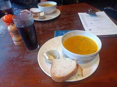 The Euston Flyer, Euston Road