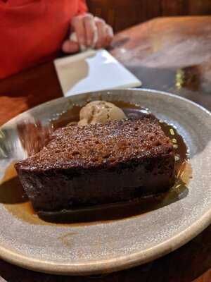 The Euston Flyer, Euston Road