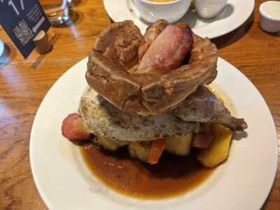 The Beaufort Pub & Dining