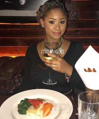 The Grill At Mcqueen