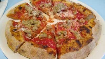 Radio Alice Pizzeria