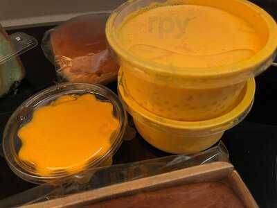 Golden Gate Cake Shop