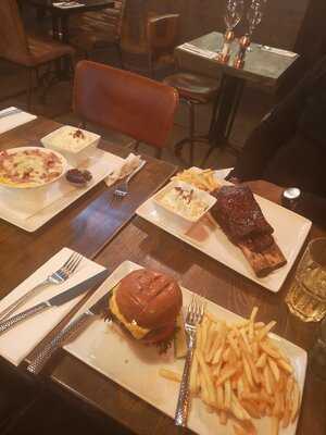 Green's Steakhouse & Grill